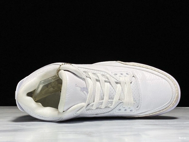 Bmlin Triple Retro 136064-111 Air Jordan White 3 0701
